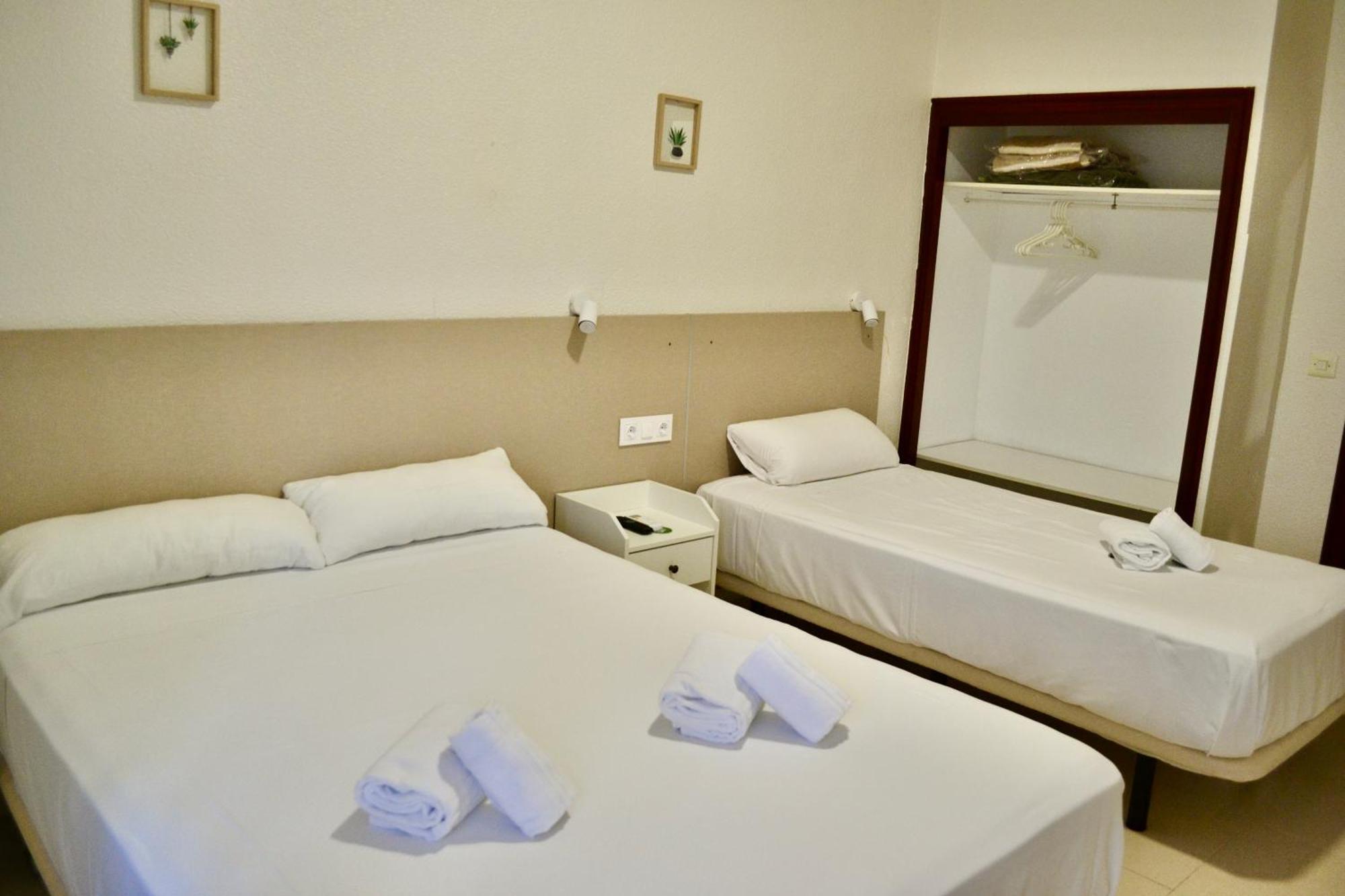 Hotel Bennington Ла-Марина Экстерьер фото